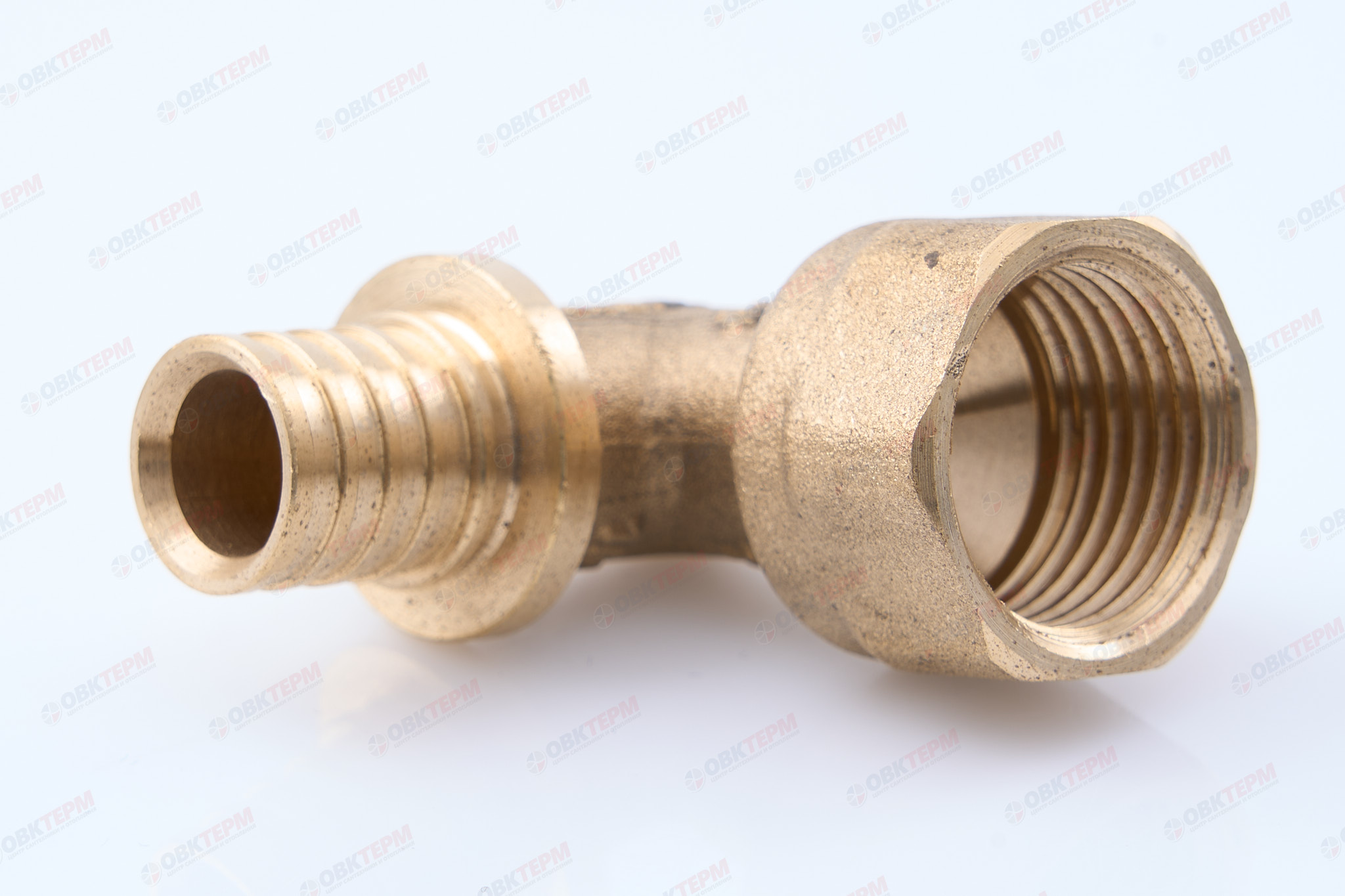 Угол аксиальный     16х1/2"в     RTP    (200/10шт) - Изображение №1