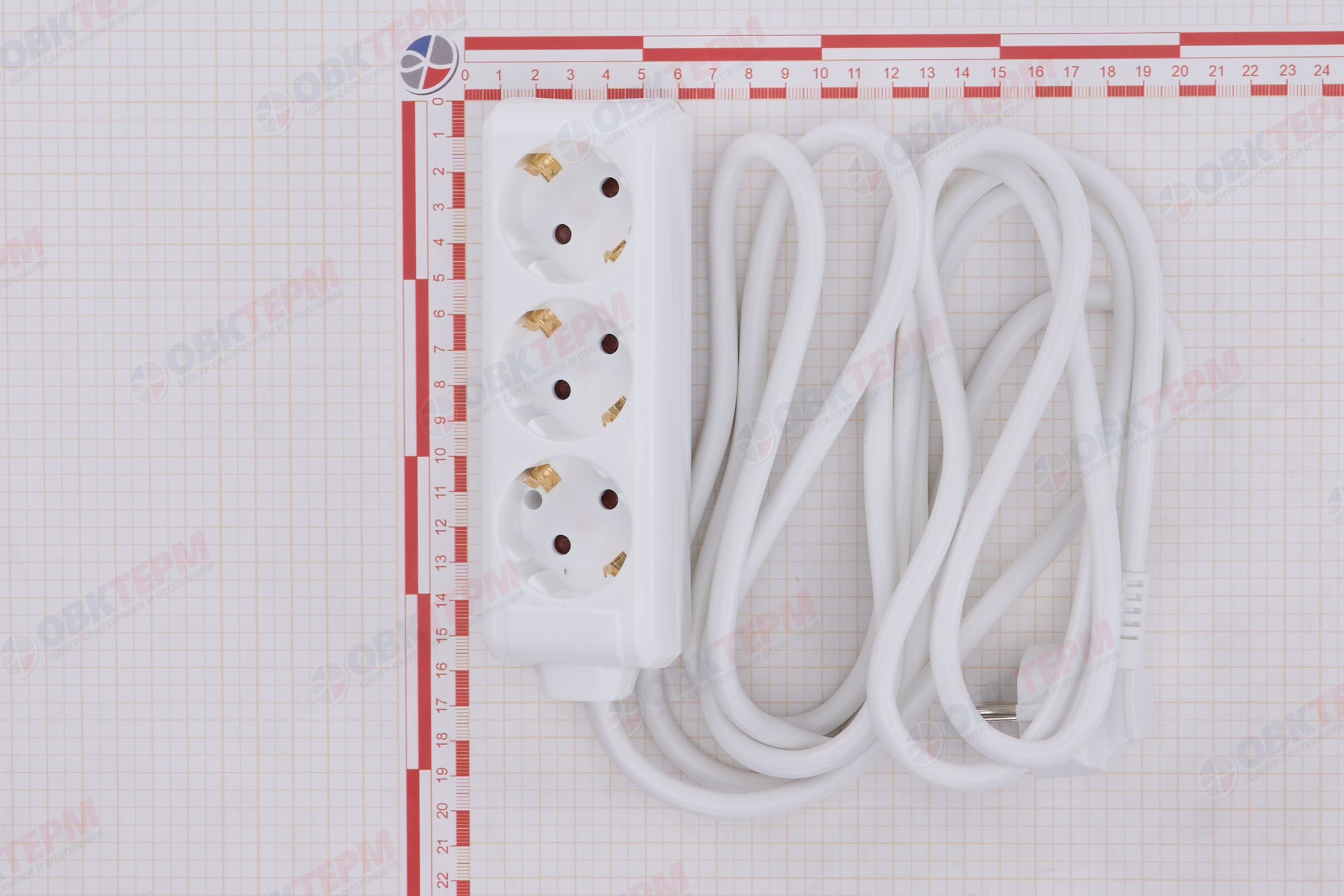 Удлинитель трёхместный 3м с/з, 3х1,5 10А, белый, TOKOV LIGHT - миниатюра №5