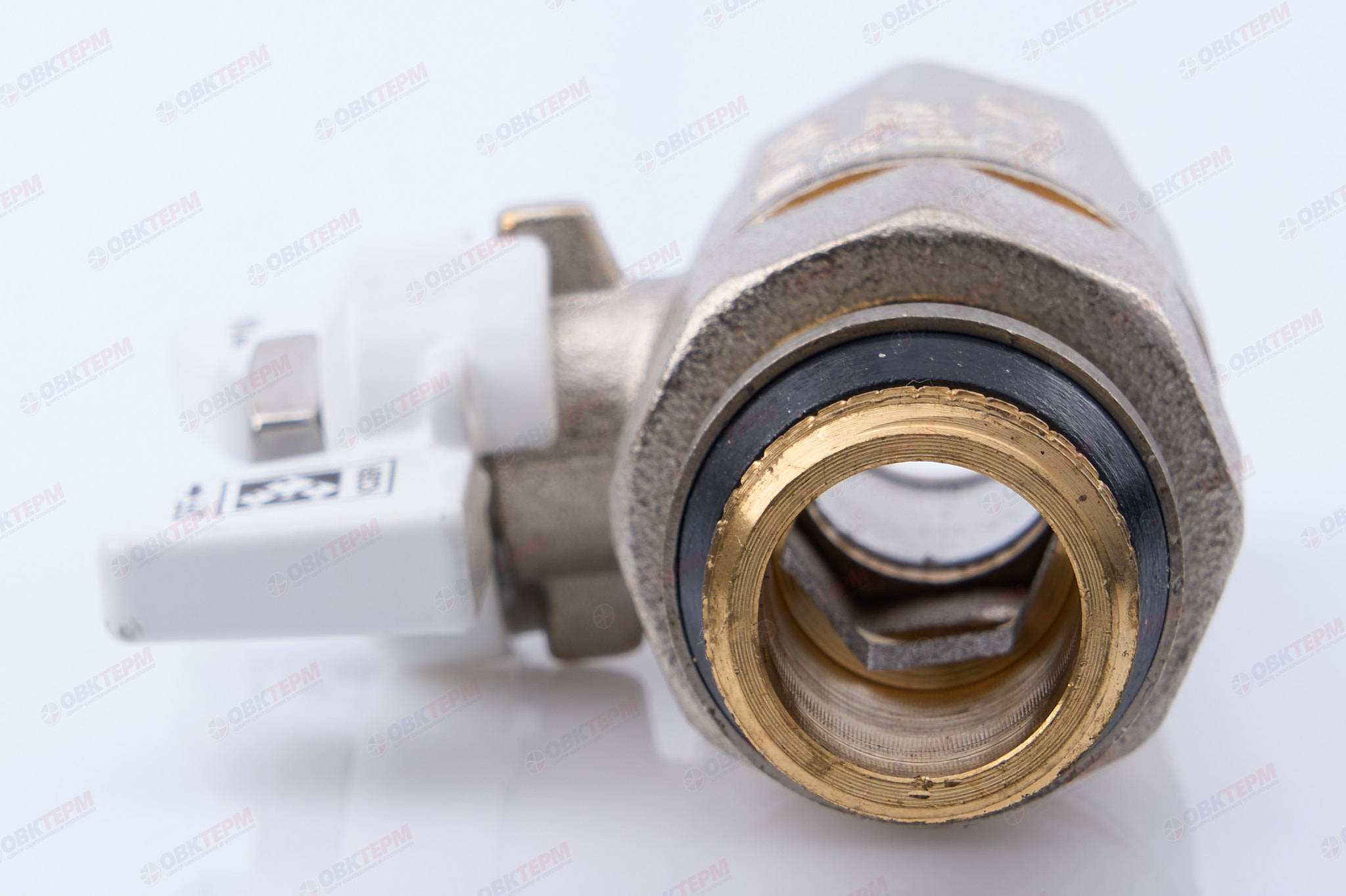 Кран шаровый с американкой "антипротечка"   KOER   1/2"  WHITE (KR.227.W-Gi)  (80шт/ящ) - Изображение №5