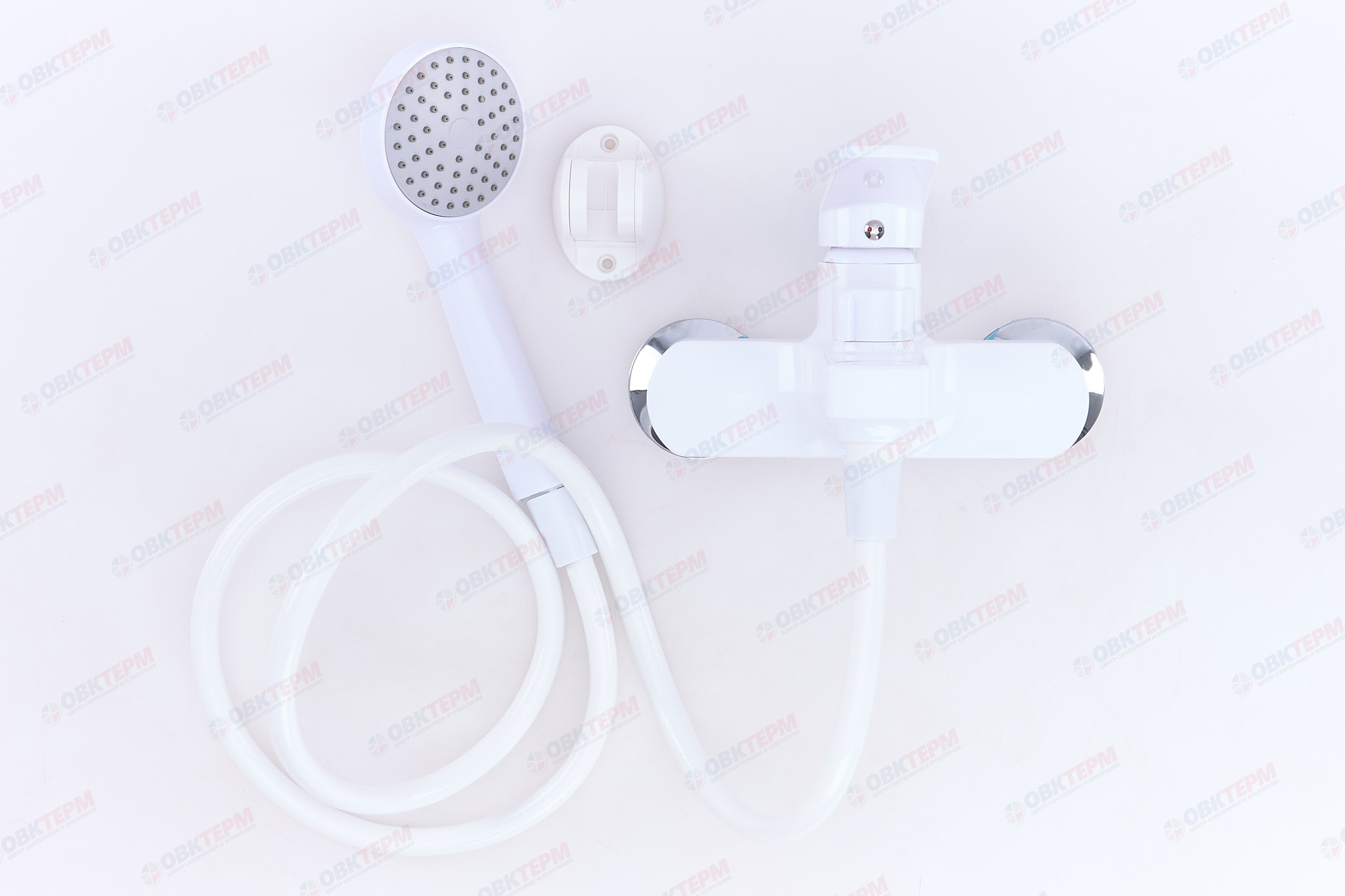 Смеситель д/ванны PLAMIX LUCAS-009 EURO SET WHITE (со шлангом, лейкой и кронштейном) (24 шт/ящ) - Изображение №2