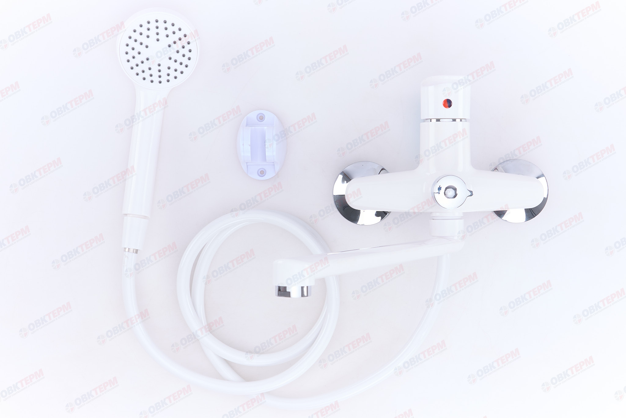 Смеситель д/ванны PLAMIX CEZAR-006 EURO SET White (со шлангом, лейкой и кронштейном) (20 шт/ящ) - Изображение №2
