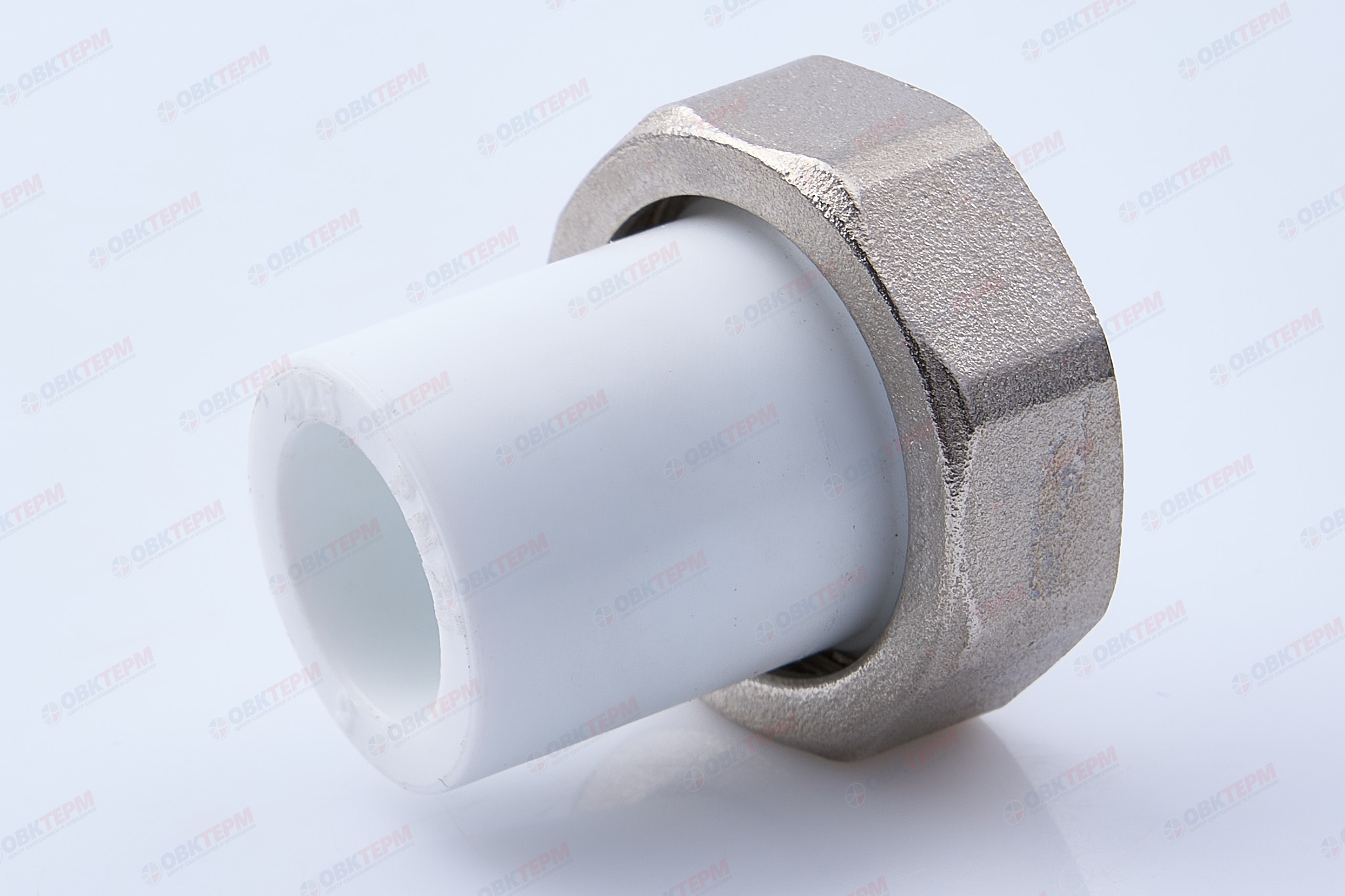 Штуцер с накидной гайкой 25* 1"     (VALFEX)  белый   (200/50) - изображение №1