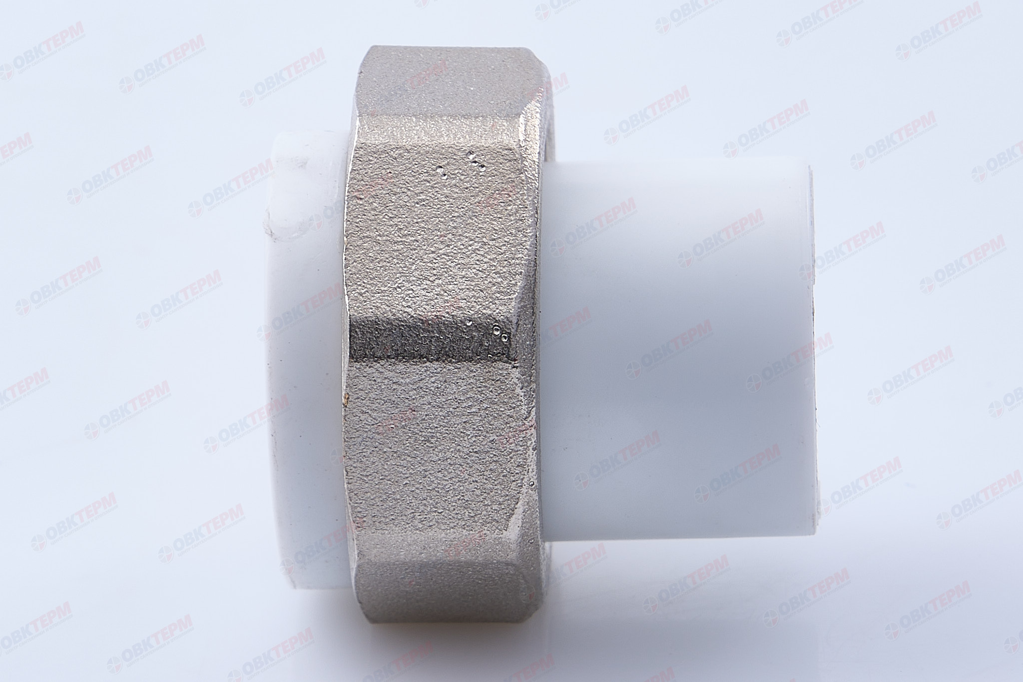 Штуцер с накидной гайкой 25* 1"     (VALFEX)  белый   (200/50) - миниатюра №4