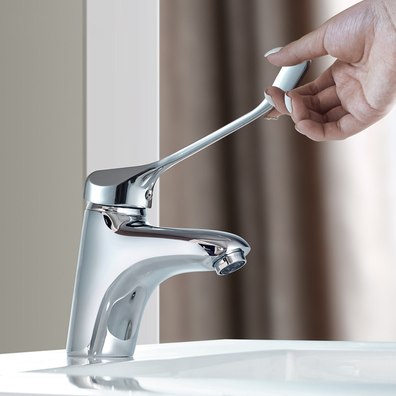 Смеситель д/раковины хром F1054             (ф40, на шпильке)  FRAР - миниатюра №6