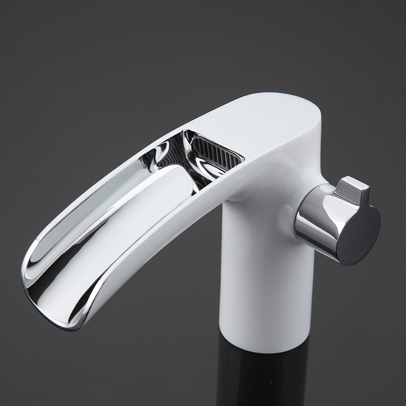 Смеситель врезной, в борт ванны, белый/хром, Ø35мм, лейка 1 реж., G1148-8,  GAPPO - Изображение №2