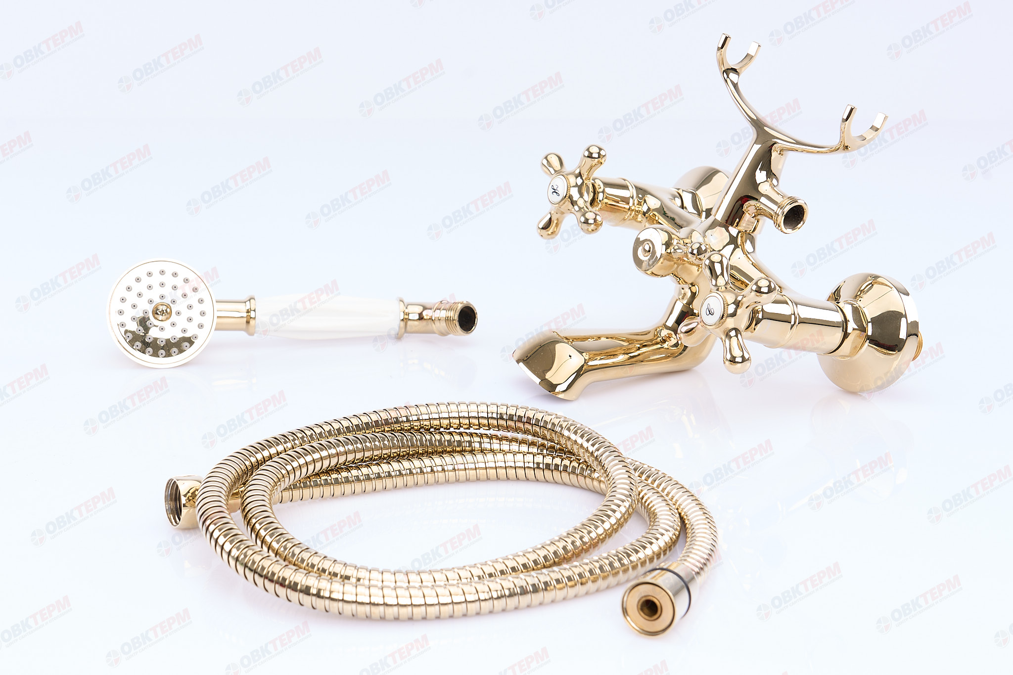 Смеситель д/ванны позолота G3263-6* (короткий гусак, евро перекл 120, крест, п/об)  GAPPO - миниатюра №8