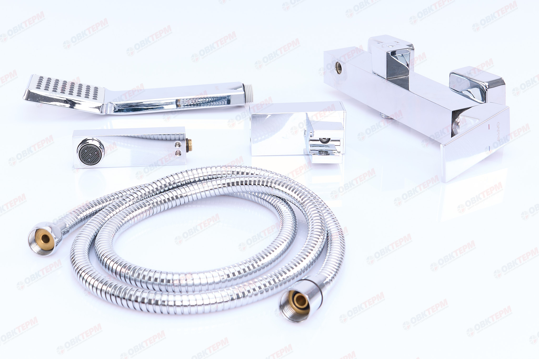 Смеситель д/ванны хром  G3239*   (ф25, короткий гусак, евро перекл)    GAPPO - миниатюра №9