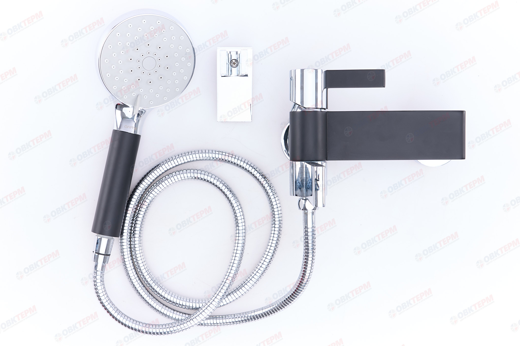 Смеситель д/ванны GAPPO G3281 латунь /чёрный /Ø35мм /лейка 3 реж - Изображение №4