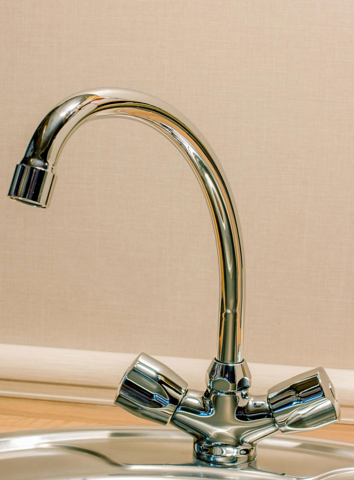 Смеситель д/кухни хром  G4044*       (высокий гуск, на шпильке, п/об)  GAPPO - Изображение №2