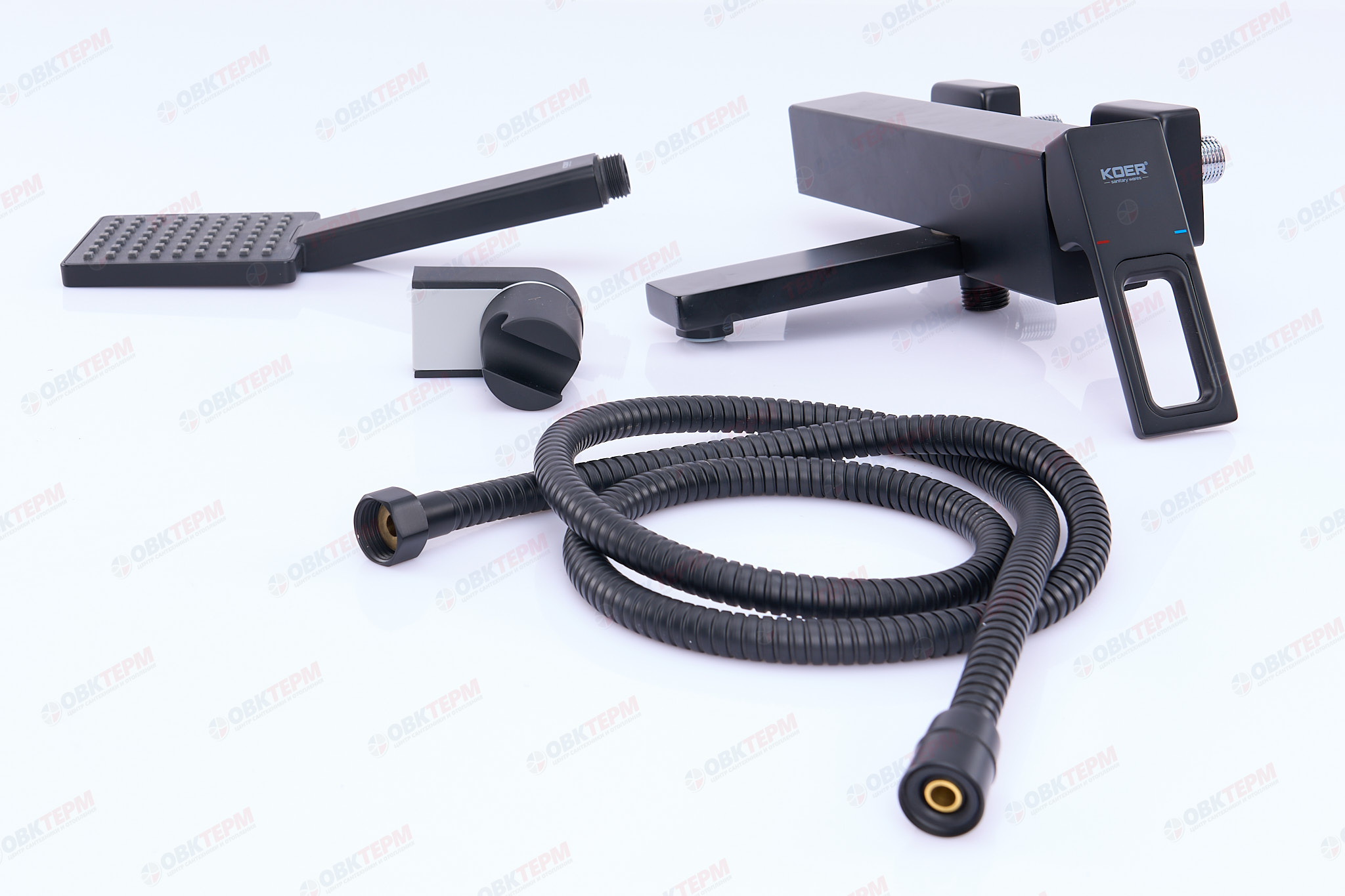 Смеситель д/ванны короткий KOER KB-41009-05  (Цвет черный) (8шт/ящ) - Изображение №2