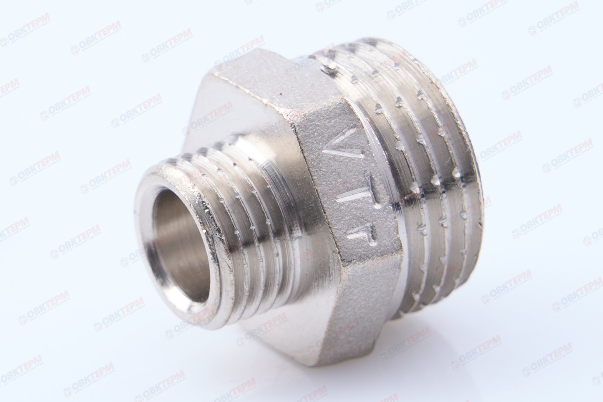 Ниппель      1/2" н  -  3/8" н  никель   (Valtec)   (400ящ/10шт) - Изображение №1