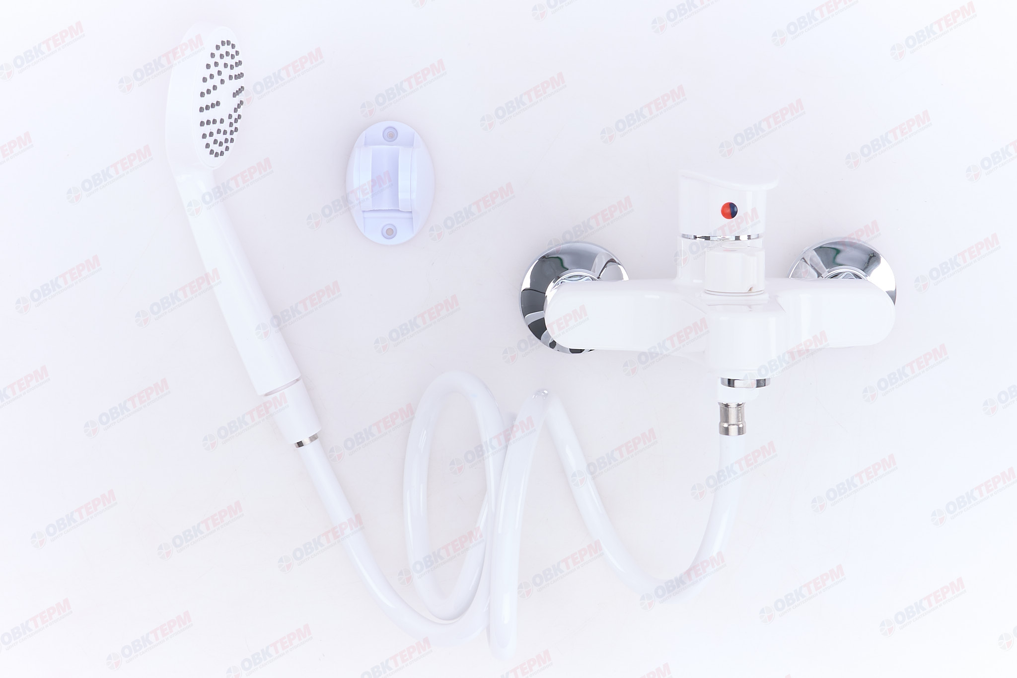 Смеситель д/ванны PLAMIX CEZAR-009 EURO SET WHITE (со шлангом, лейкой и кронштейном) (20 шт/ящ) - Изображение №2