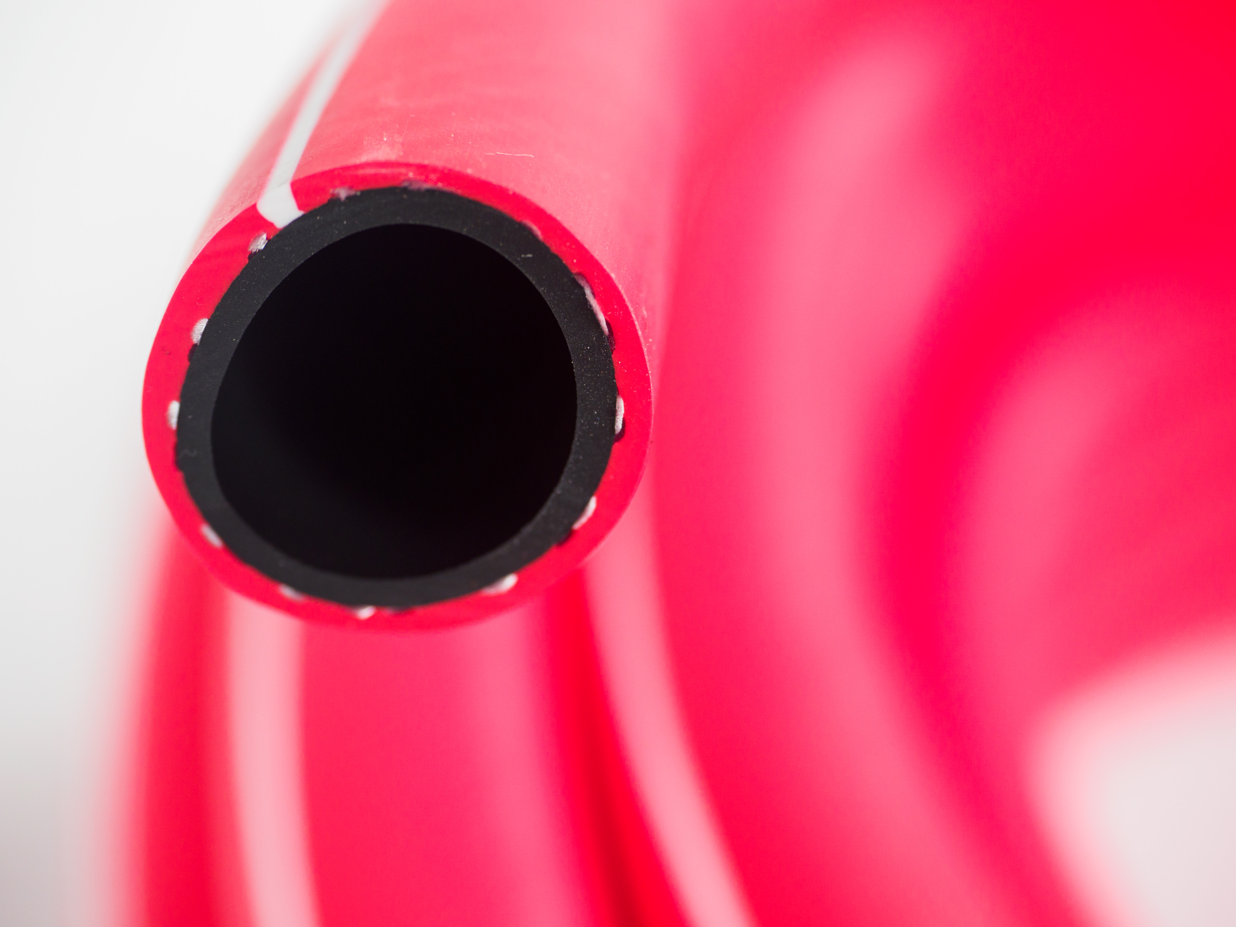 Шланг поливочный ТЭП  "Horke" PRO, 1/2  3-х слойный,армированный,красный  (Бухта 15м) - Изображение №2