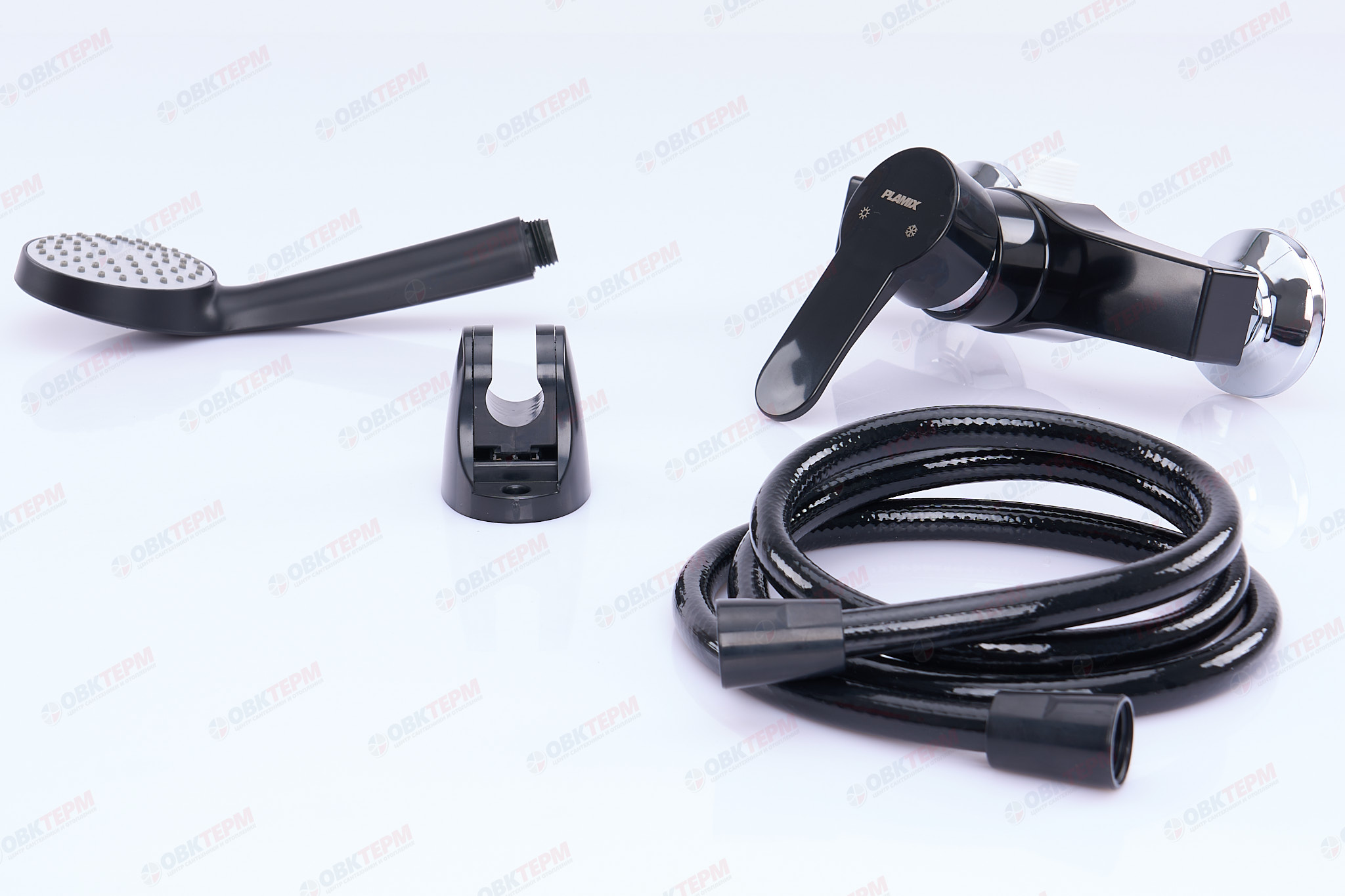 Смеситель д/душ.кабины PLAMIX Mario-003 SET BLACK (со шлангом, лейкой и кронштейном) (30шт/ящ) - Изображение №3