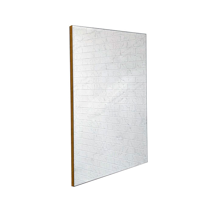 Зеркало  700х1000 с фацетом в золотом алюм профиле, универс. крепл. КЗСК - изображение №1