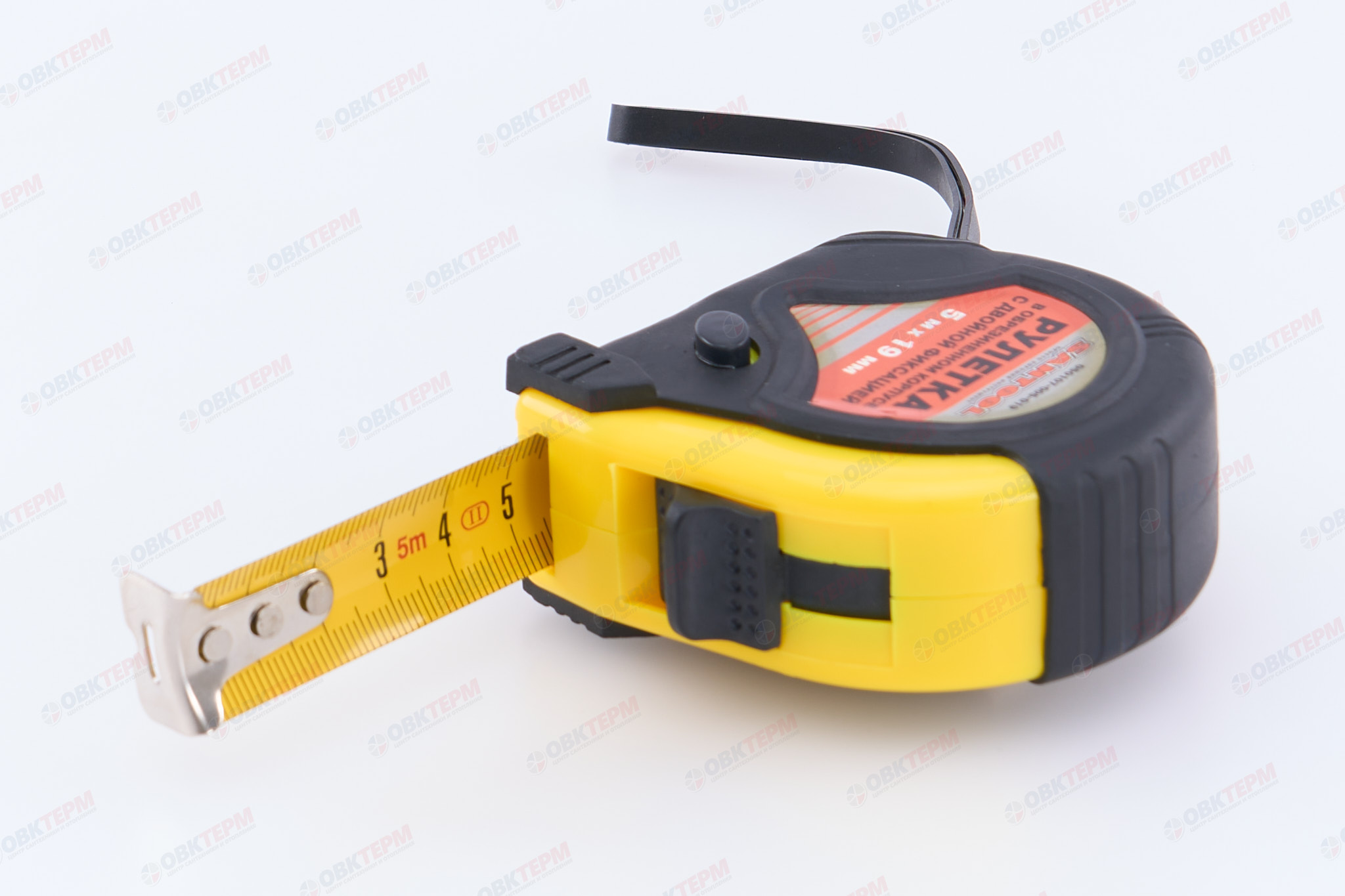 Рулетка 5м*19мм обрезиненный корпус, с двойной фиксацией SANTOOL - Изображение №1