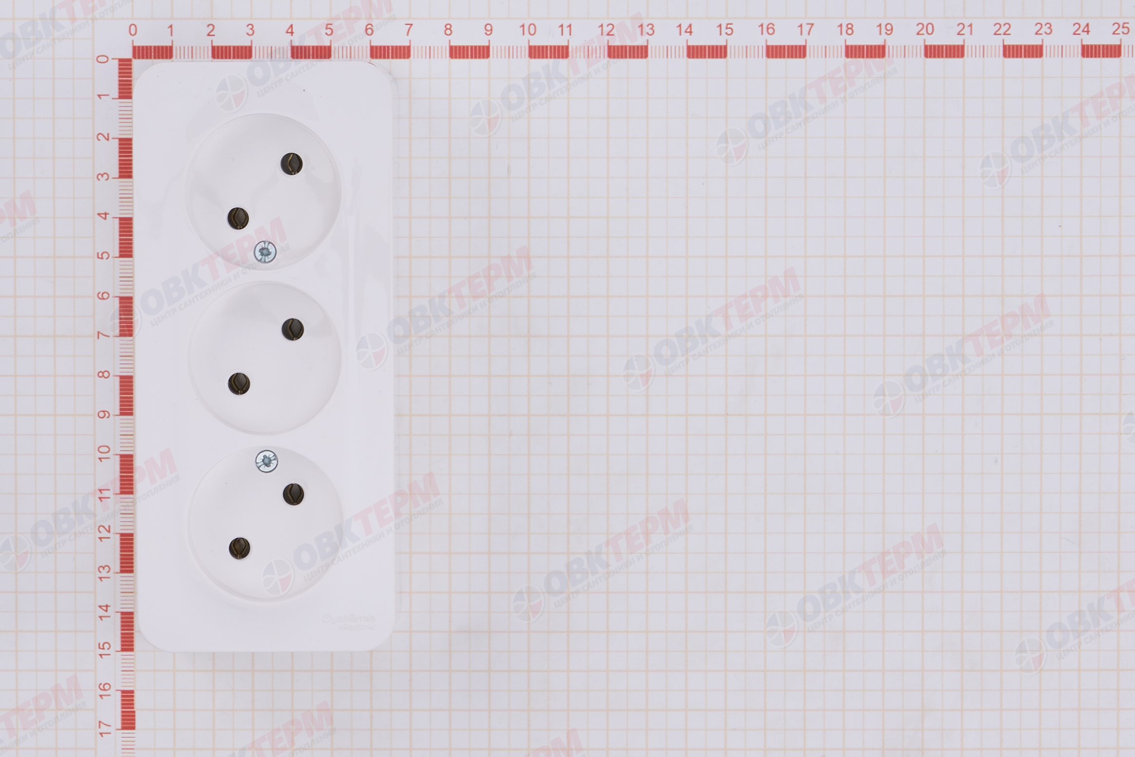 Розетка 3-местная б/з 16А IP20 без защ. шторок с изолир. пластиной белый Blanca Systeme Electriс - миниатюра №7