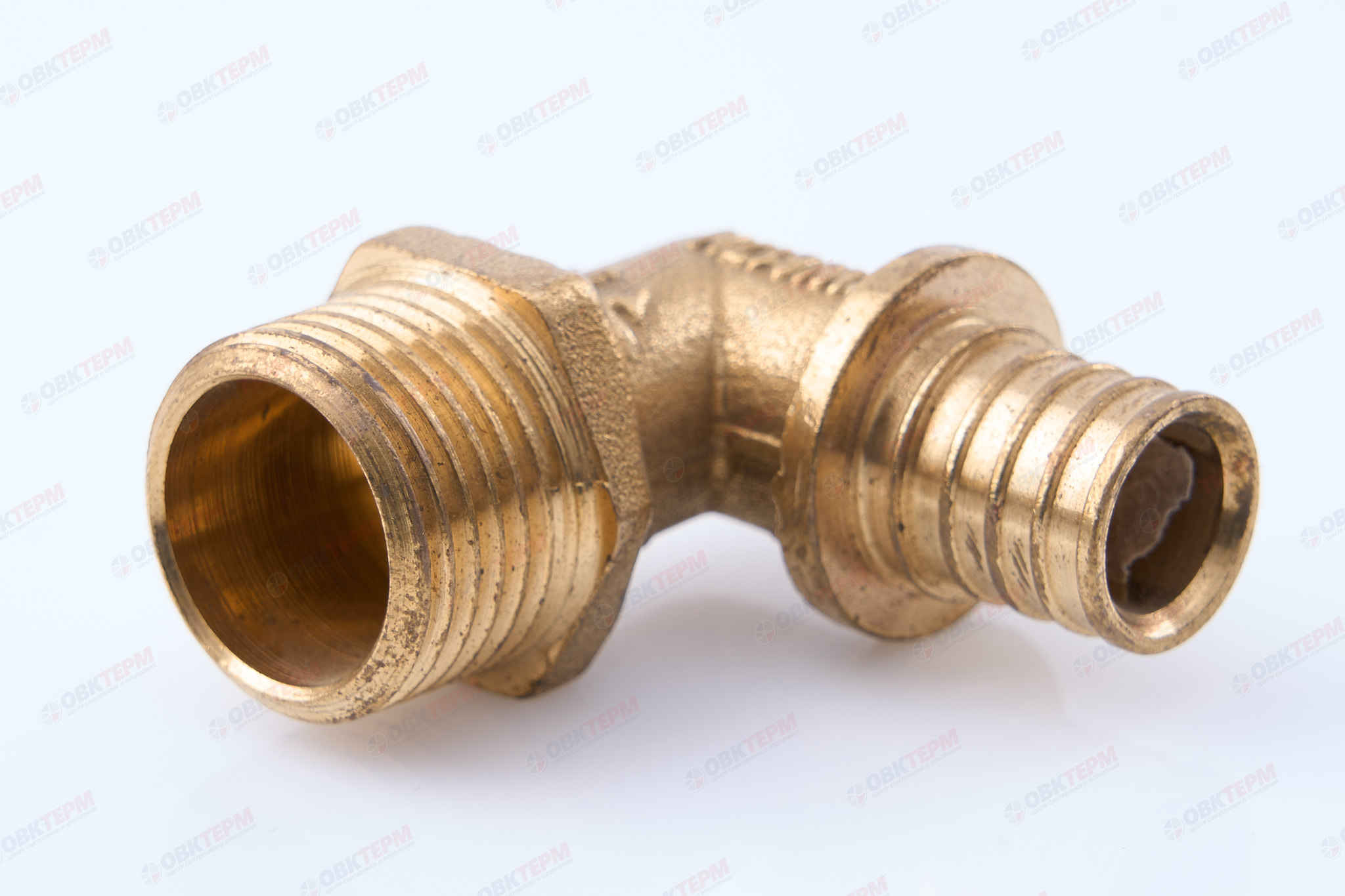 Угол аксиальный    16х1/2"н     RTP    (200/10шт) - Изображение №1