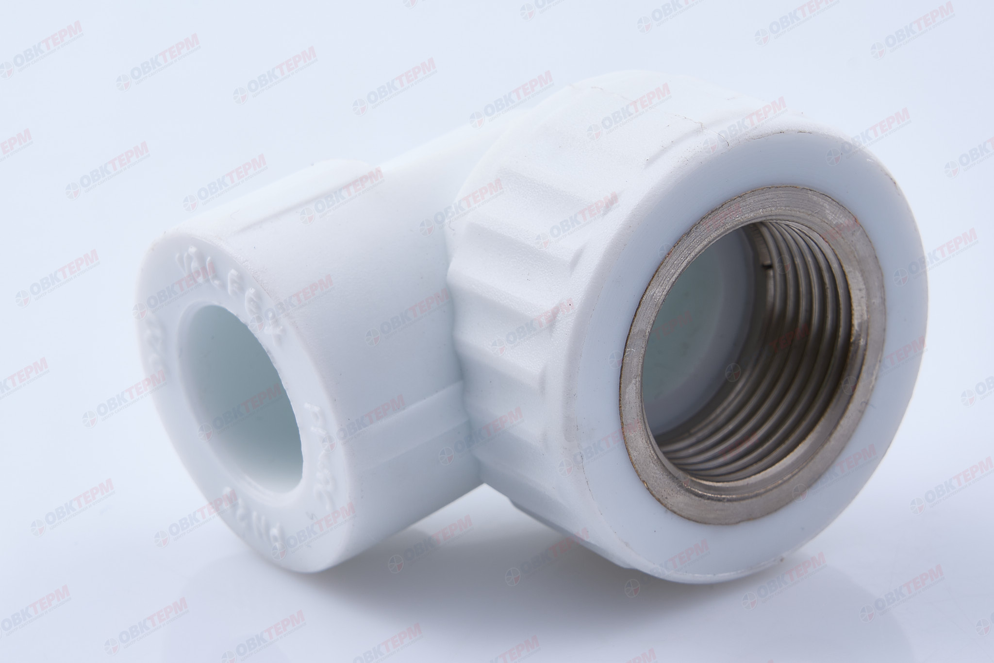 Угол с МРВ  20 * 3/4"      (VALFEX)  белый  (80/20) - Изображение №1
