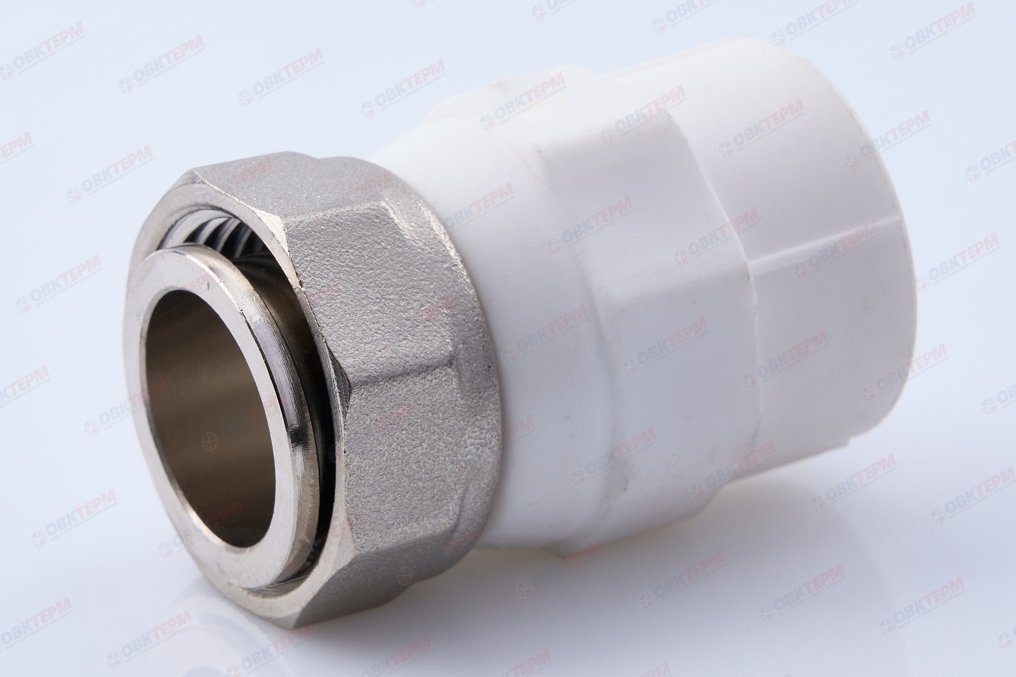 Соединитель с накидной гайкой 20*3/4     (Valtec )   (10шт) - Изображение №1