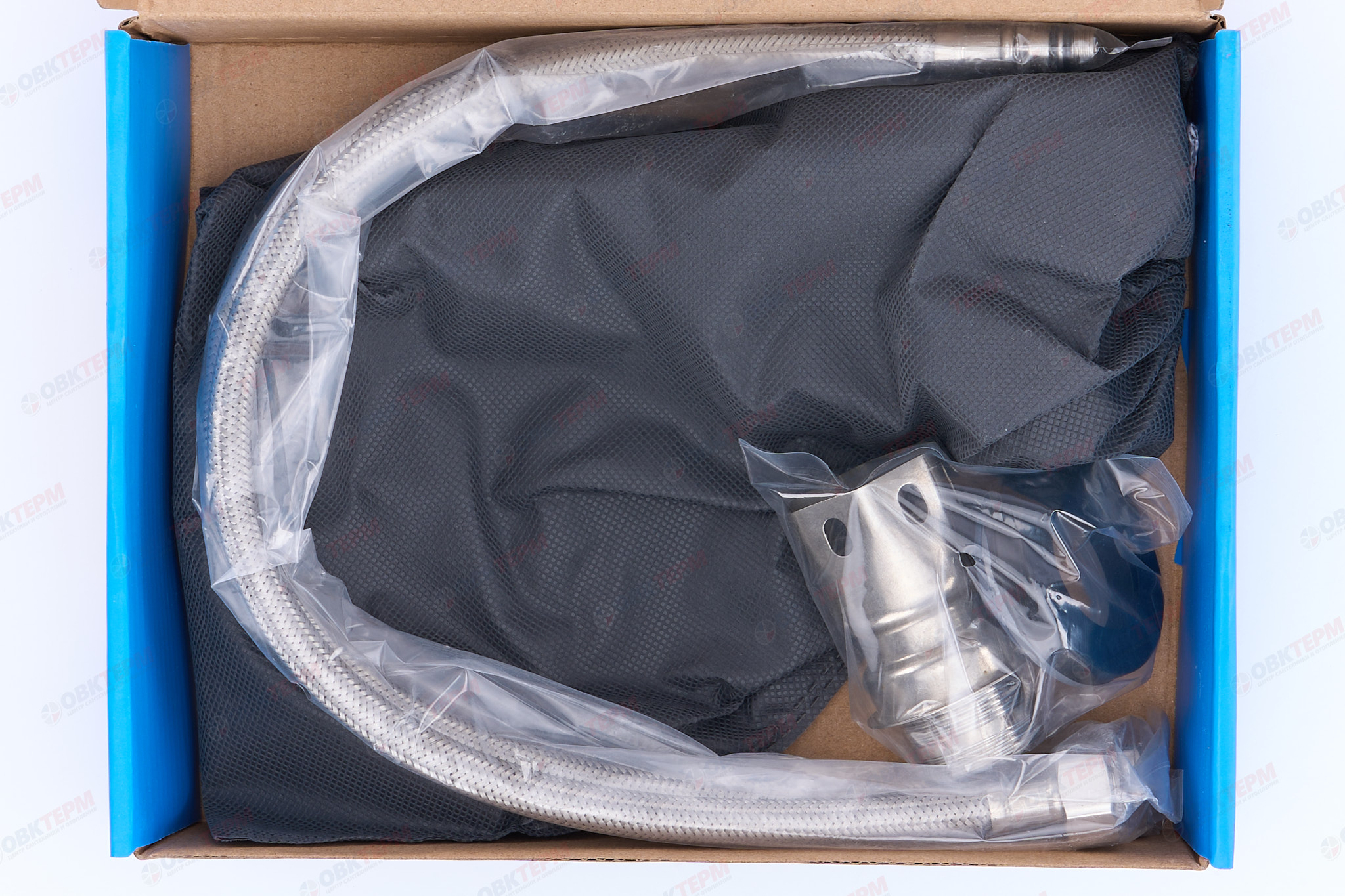 Смеситель д/умывальника нерж/сталь CHAMPION SUS-011-B BLACK  (10 шт/ящ) - Изображение №5