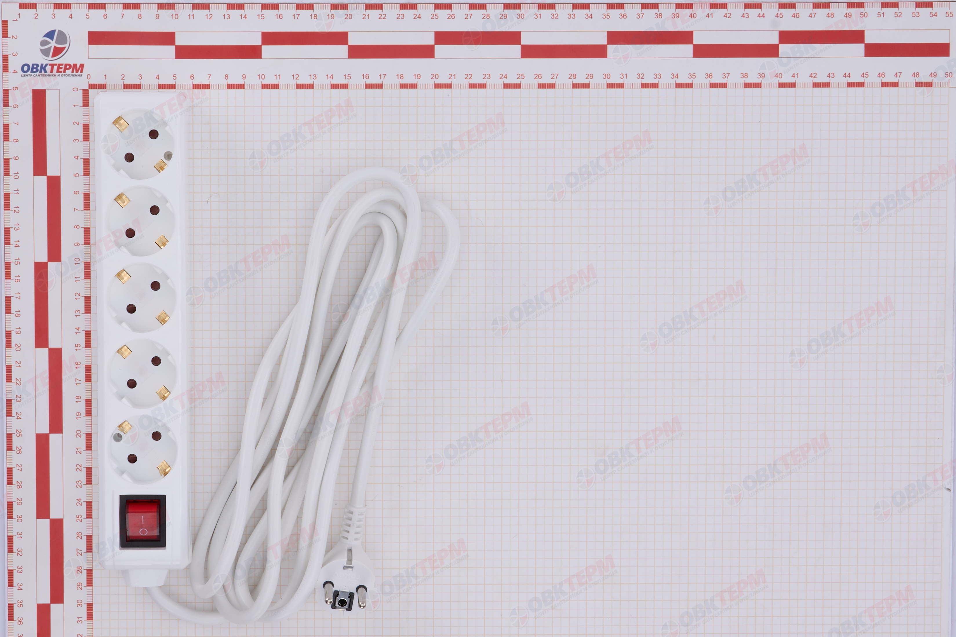 Удлинитель пятиместный 3м с/з с выкл., 3х1.5 10А, белый, TOKOV LIGHT - Изображение №5