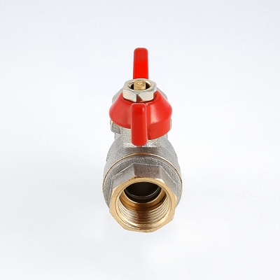 Кран шаровый        Valtec      1/2" ВВ  с фильтром   бабочка        (96ящ8) - миниатюра №5