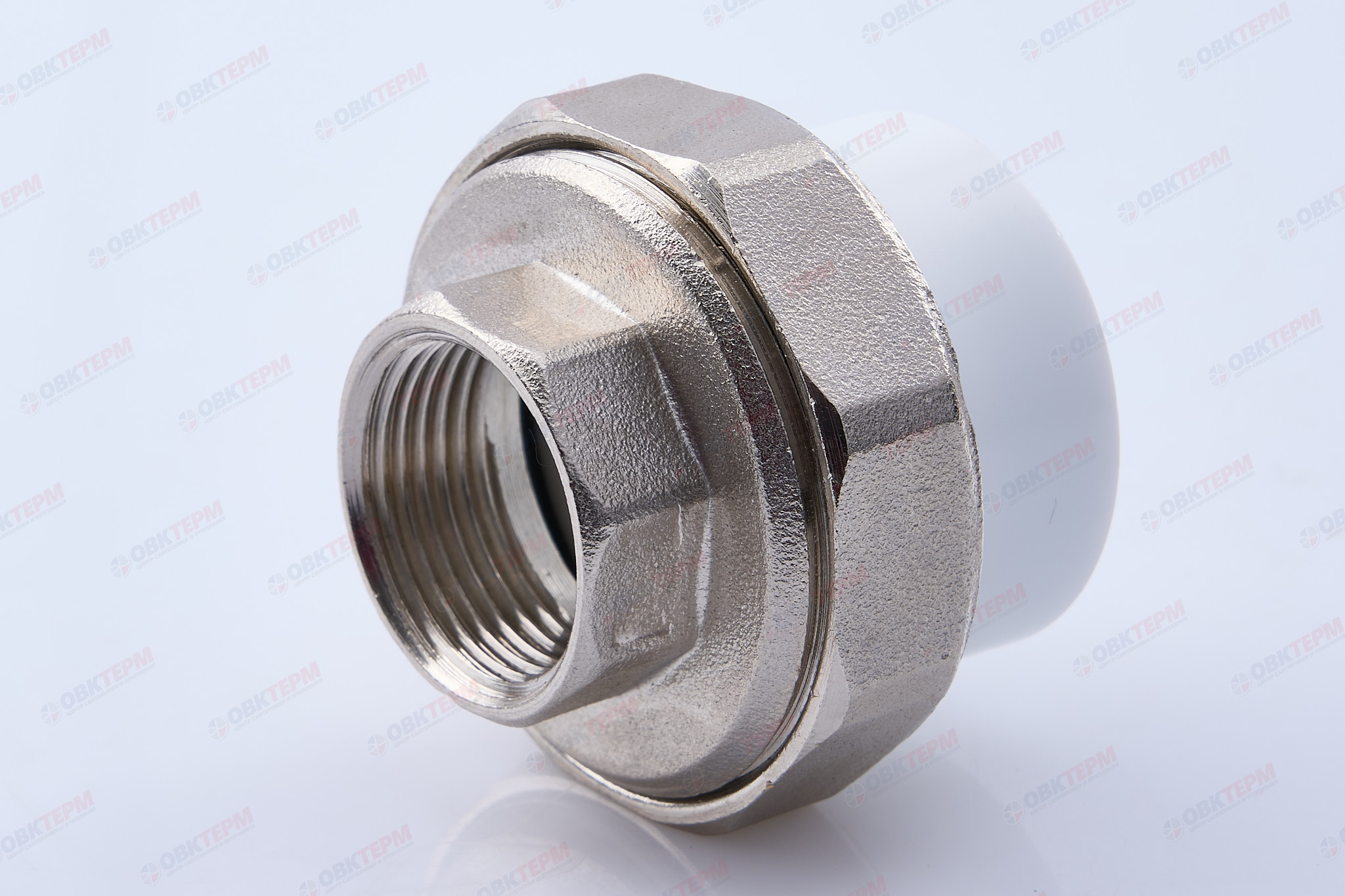 Разборное соединение   32 *  3/4"  В    БЕЛОЕ PP-R    (RTP)    (100/10) - Изображение №1