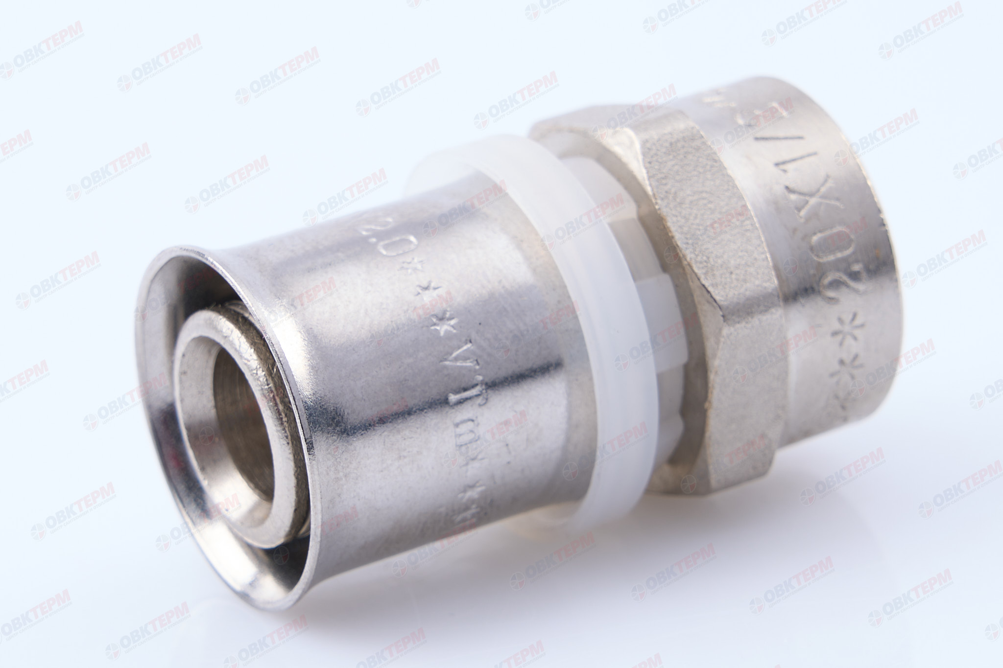 Соединитель  пресс с переходом на внутр. р Valtec 20*1/2    (10уп/140ящ) - Изображение №1