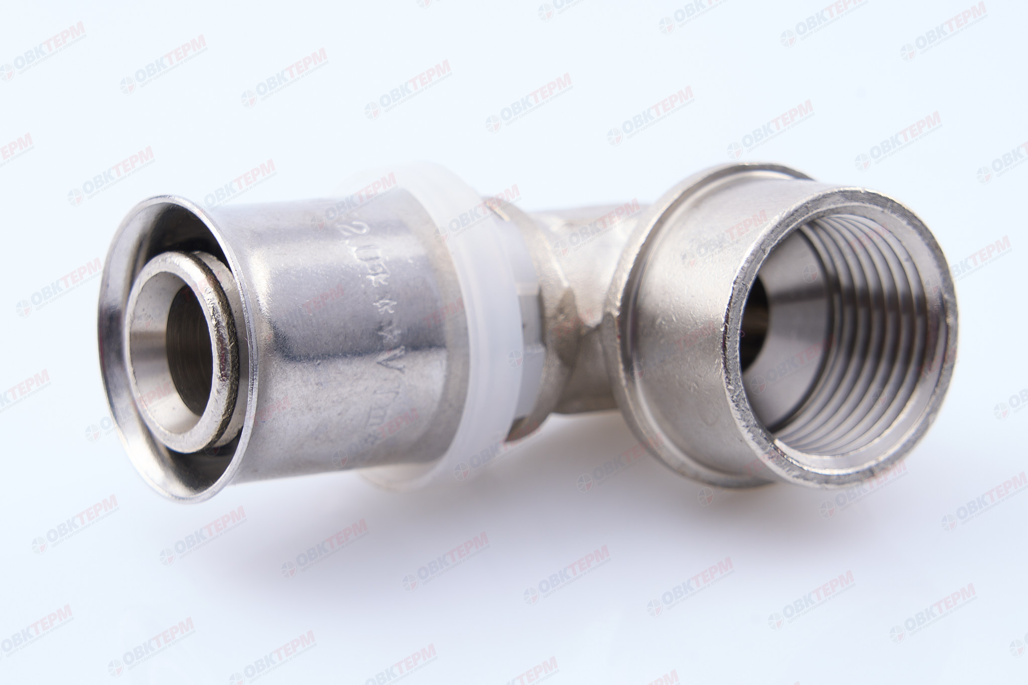 Угольник  пресс с перех. на внутр. р. Valtec 20*1/2     (10уп90ящ) - Изображение №1