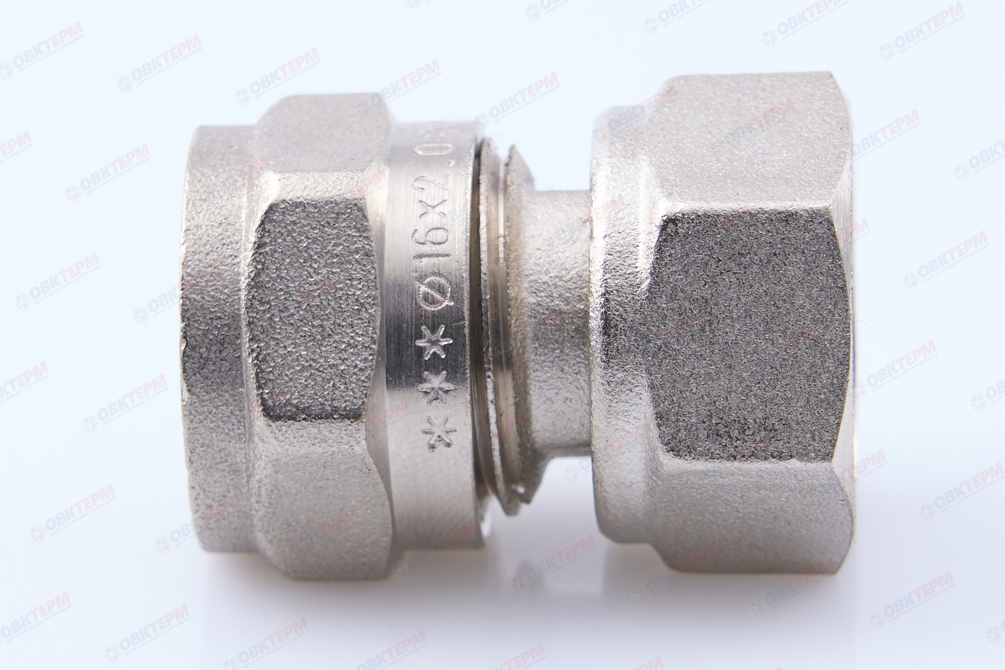 Соединитель обжимной с накидной гайкой Valtec 16*1/2      ( 10уп/180ящ) - миниатюра №7
