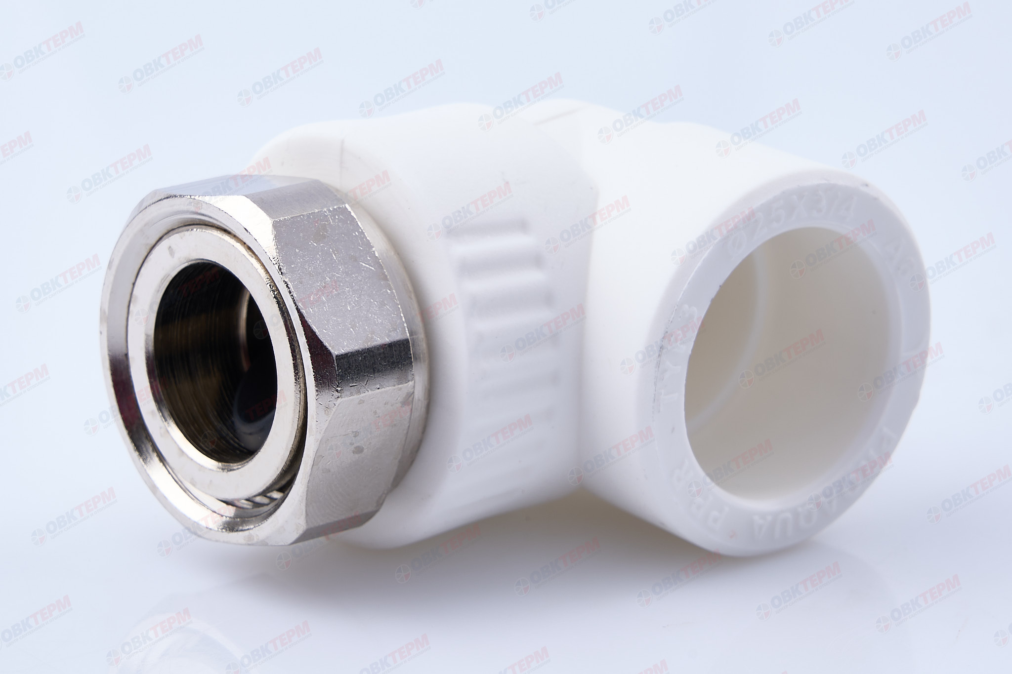 НВ СНГ 25 * 3/4" угловой   БЕЛЫЙ    (PRO AQUA)    (100/20) - Изображение №1
