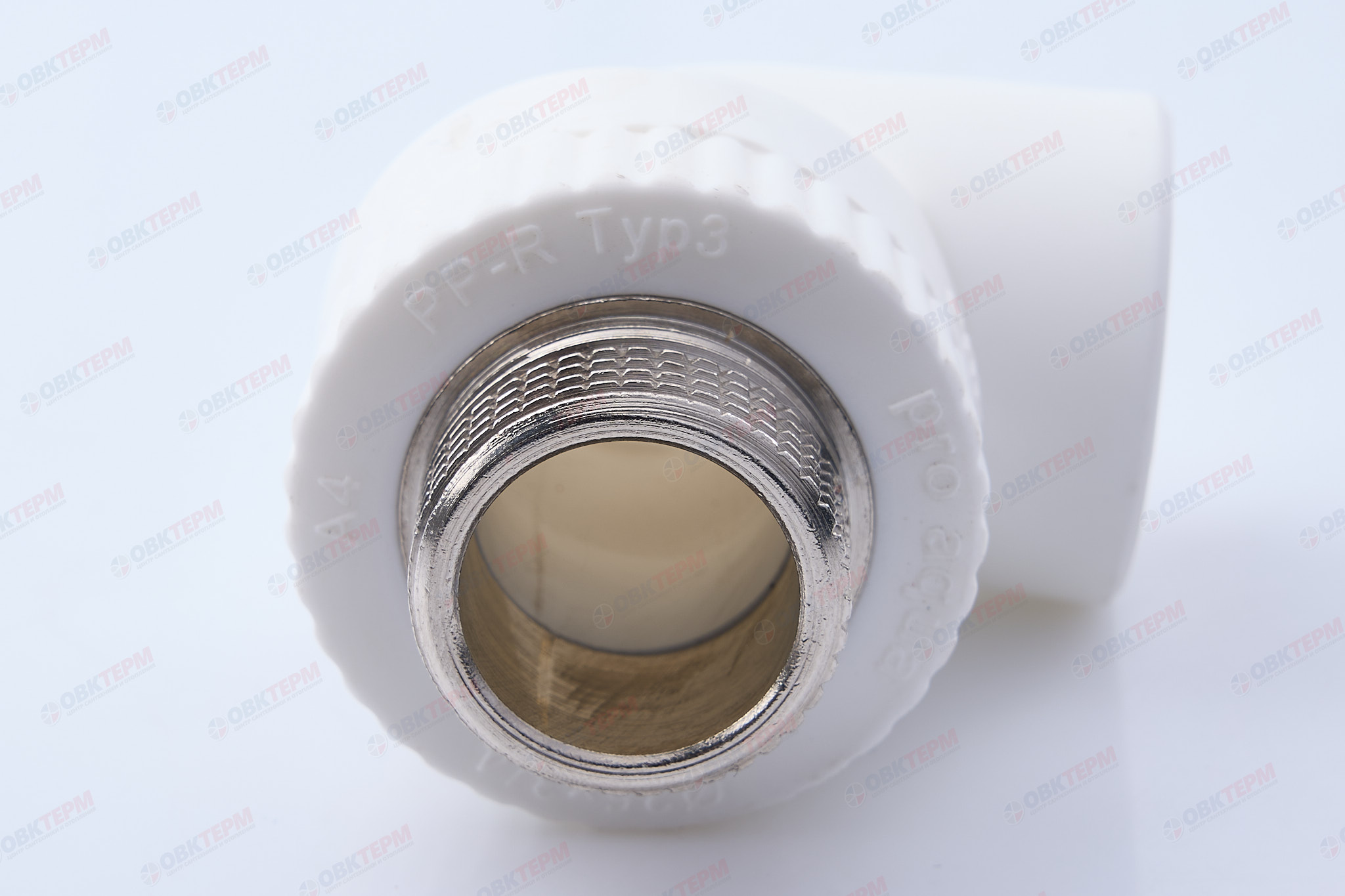 Угол с МРН  25 * 3/4"   БЕЛЫЙ   (PRO AQUA)      (100/10) - Изображение №3