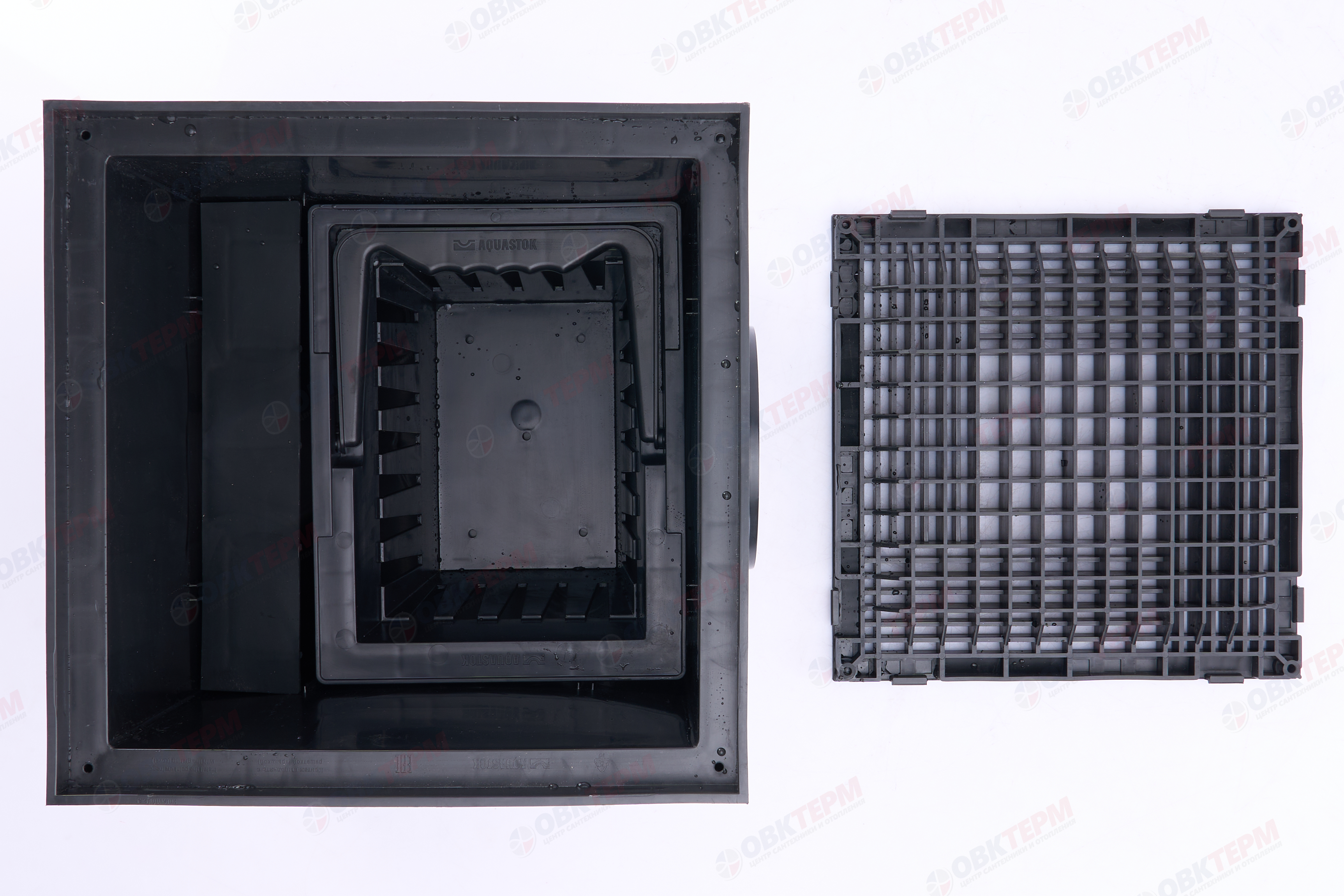 Дождеприемник пластиковый (в сборе с решеткой) 350х350х420 - миниатюра №11