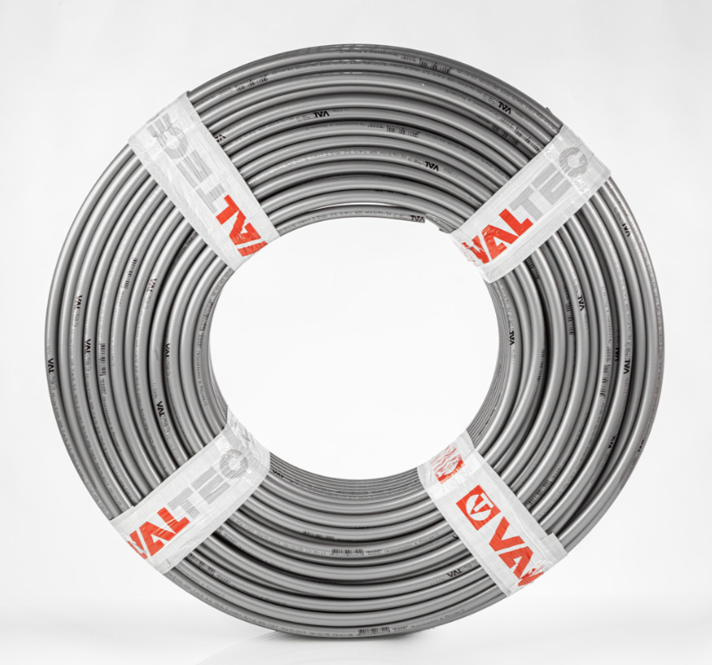 Труба PE-Xa  16 * 2,2  сшит п/эт  VALTEC         (200 м) - Изображение №1