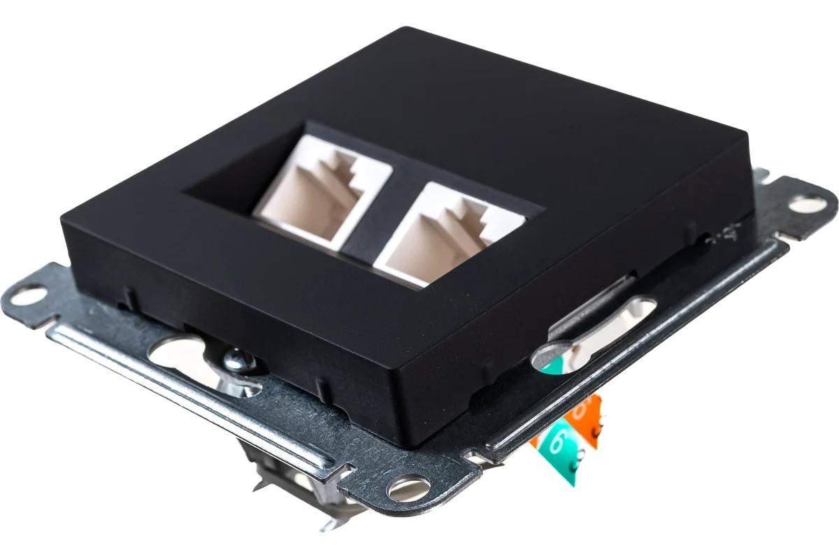 Розетка компьютерная RJ45 механизм Карбон 2-м кат.5E AtlasDesign Systeme Electric - Изображение №3