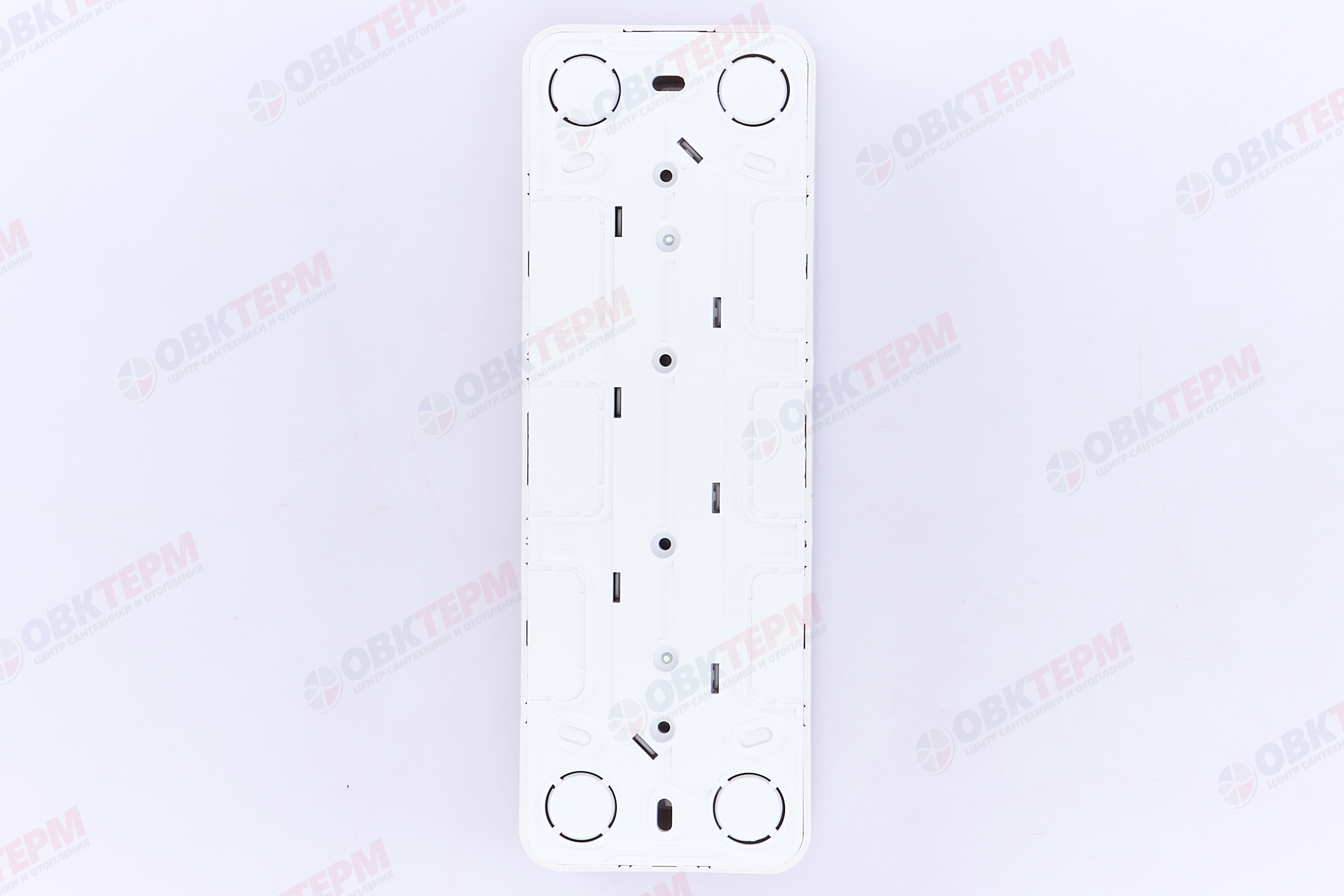 Розетка 4-местная б/з 16А IP20 без защ. шторок с изолир. пластиной белый Blanca Systeme Electriс - миниатюра №11