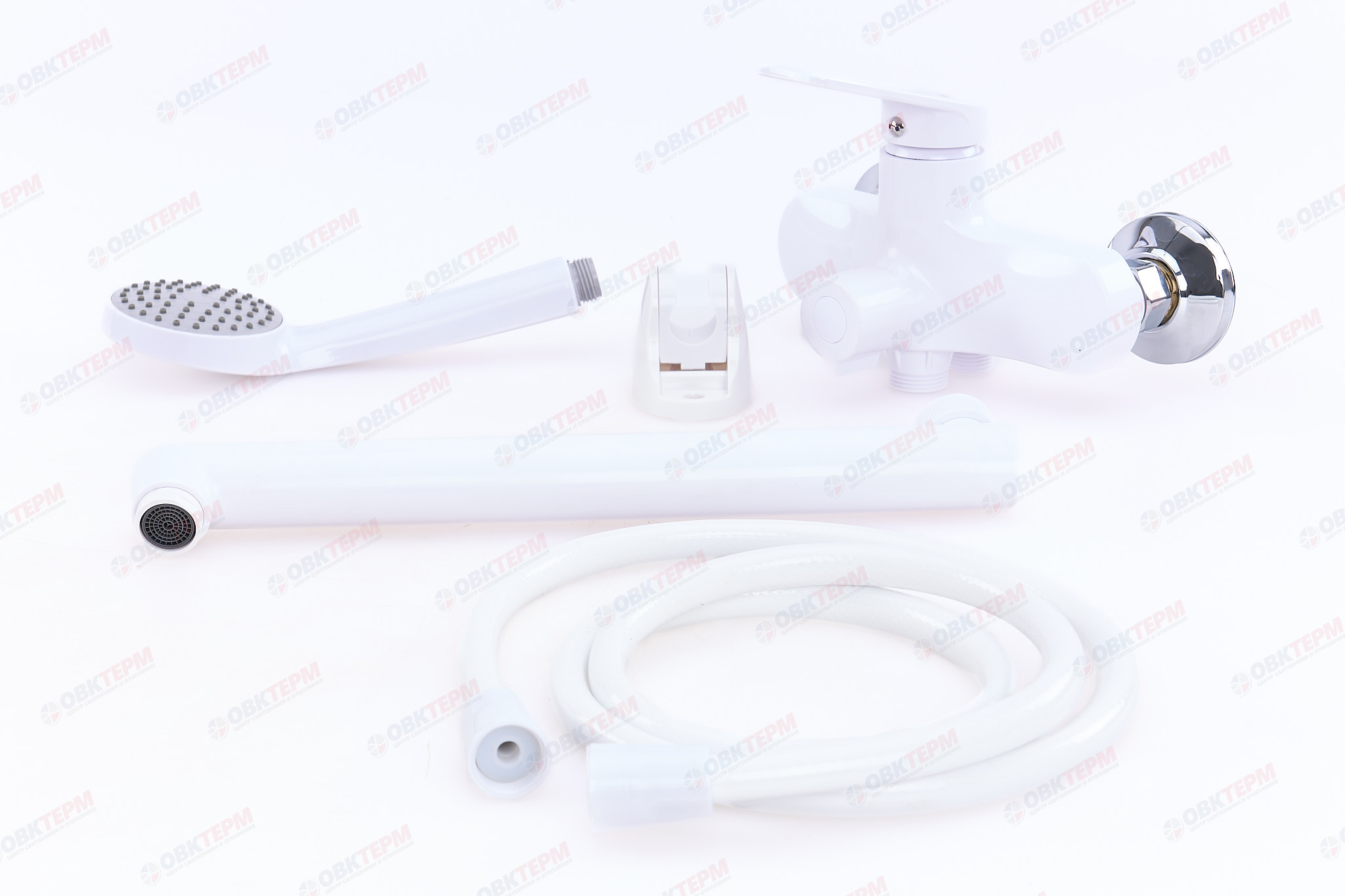 Смеситель д/ванны PLAMIX LUCAS-006 EURO SET WHITE (со шлангом, лейкой и кронштейном) (24 шт/ящ) - Изображение №3