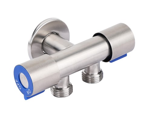 Кран для подкл. с/т приборов       TIM     1/2" - 1/2" - 1/2",   2 выхода в одну сторону    (30/1) - Изображение №1