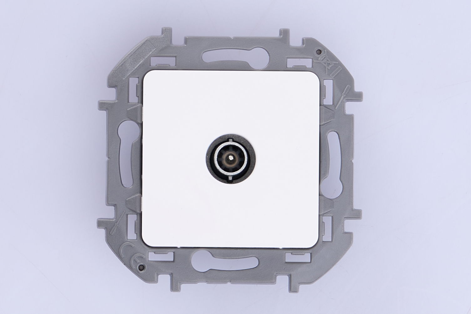 Розетка телевизионная оконечная TV 10дБ 5-862мГц механизм Белый IEK Inspiria (Legrand) - миниатюра №6