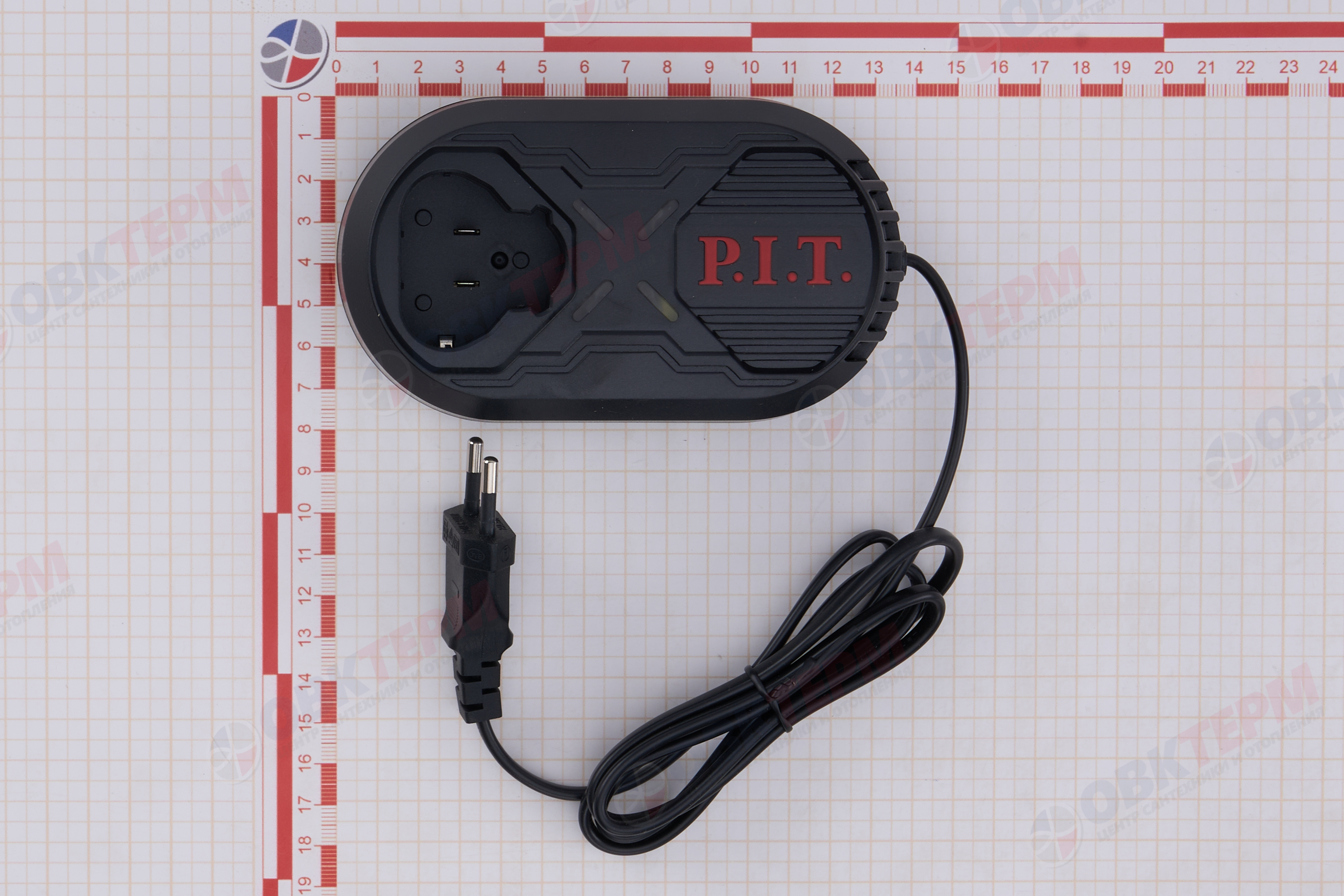 Зарядное устройство ONE POWER P.I.T 12В, 15Вт, для всех АКБ 12В системы OnePower - миниатюра №10